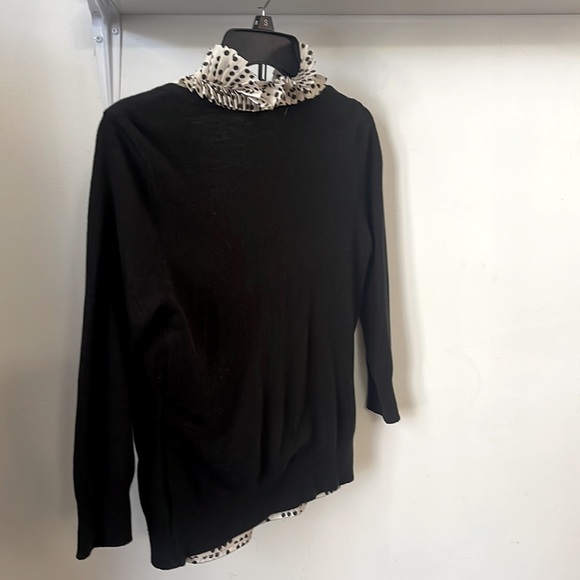 New York & Company Sweater Size Small - Picture 2 of 4